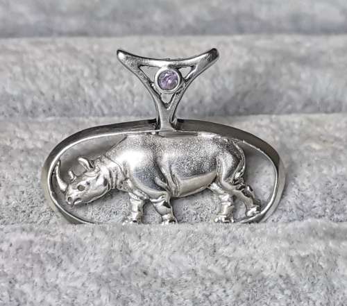 DISCOUNT!!! Silver rhino Pendant
