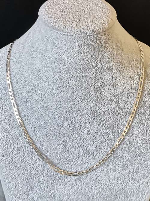 DISCOUNT!!! Silver Figaro Chain