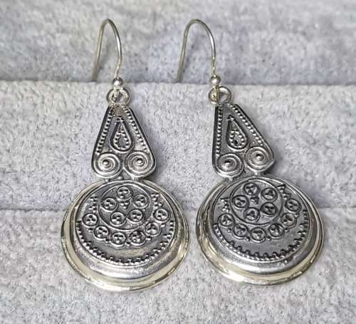 DISCOUNT!!! Detailed silver Earrings