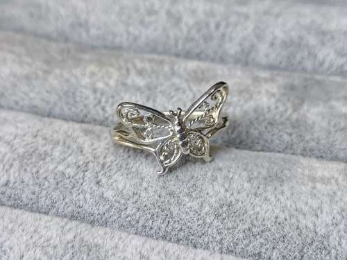 DISCOUNT!!! Silver Butterfly Ring