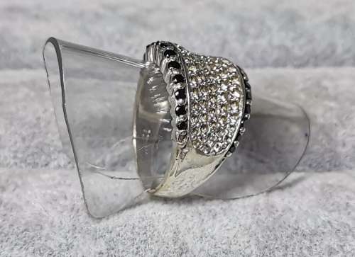 Dazzling Silver Ring
