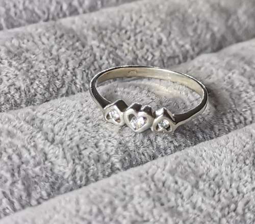 *R1 Auction* Silver Heart Ring