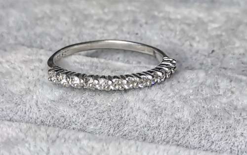 *R1 Auction* Silver Half Eternity Ring