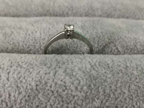 Dainty 9ct Gold Ring