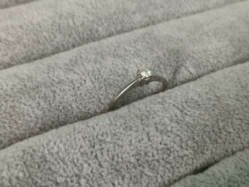 Dainty 9ct Gold Ring