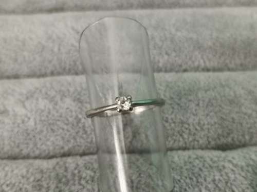 Dainty 9ct Gold Ring