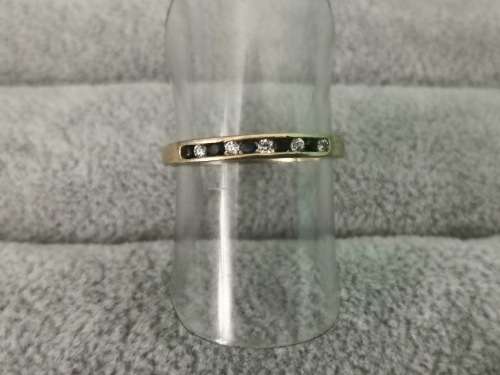 9ct Gold Half Eternity Ring