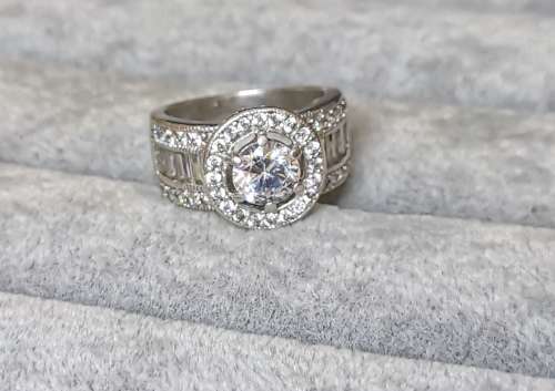 Dazzling Silver Ring