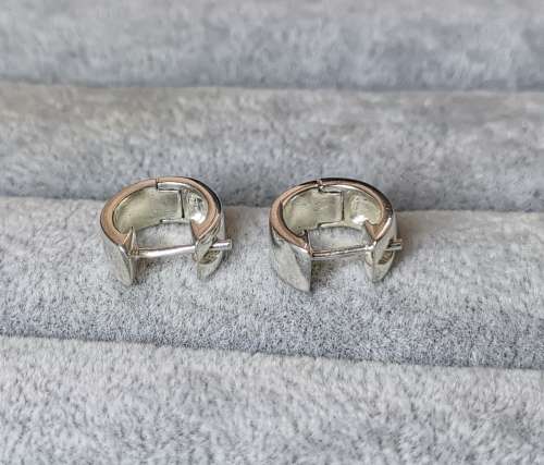 Cute Silver Hoop Earrings