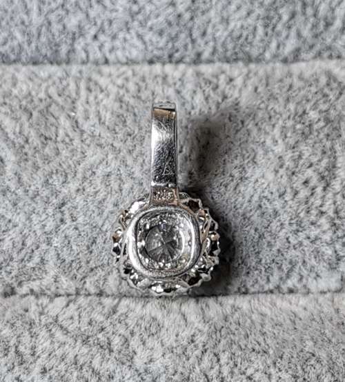 Dazzling Silver Pendant