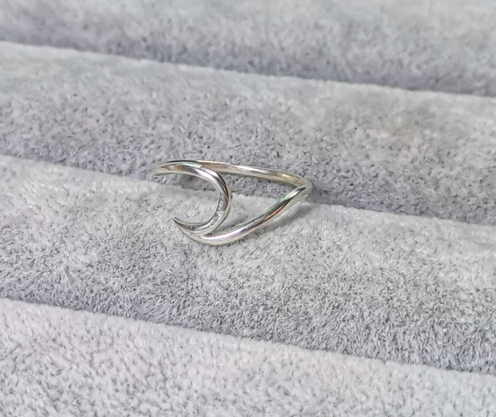 Silver Ocean Ring