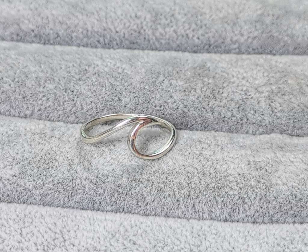 Silver Ocean Ring