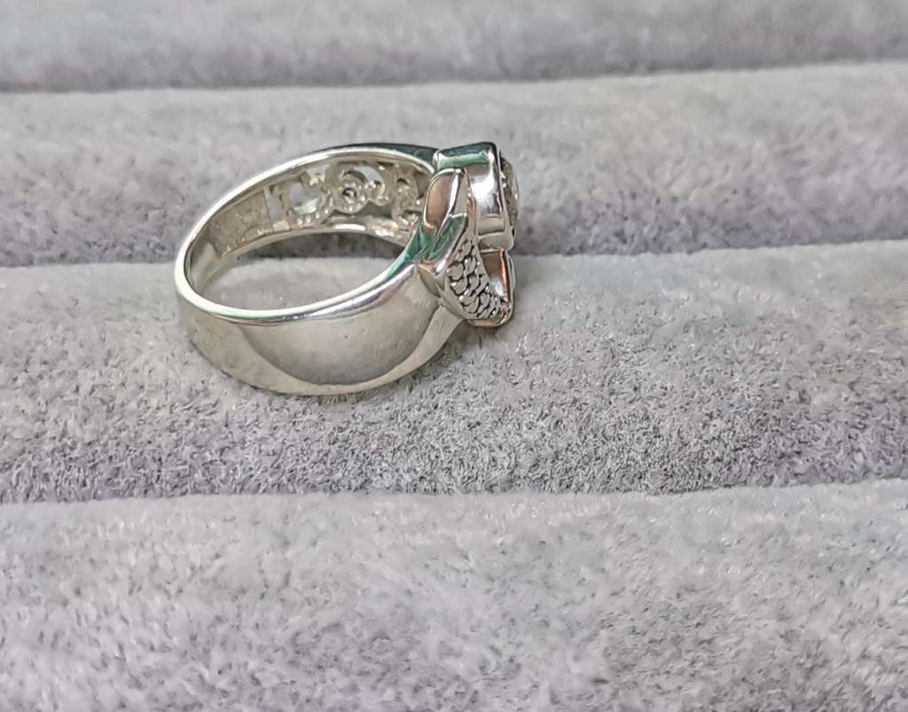 Unique Silver Ring