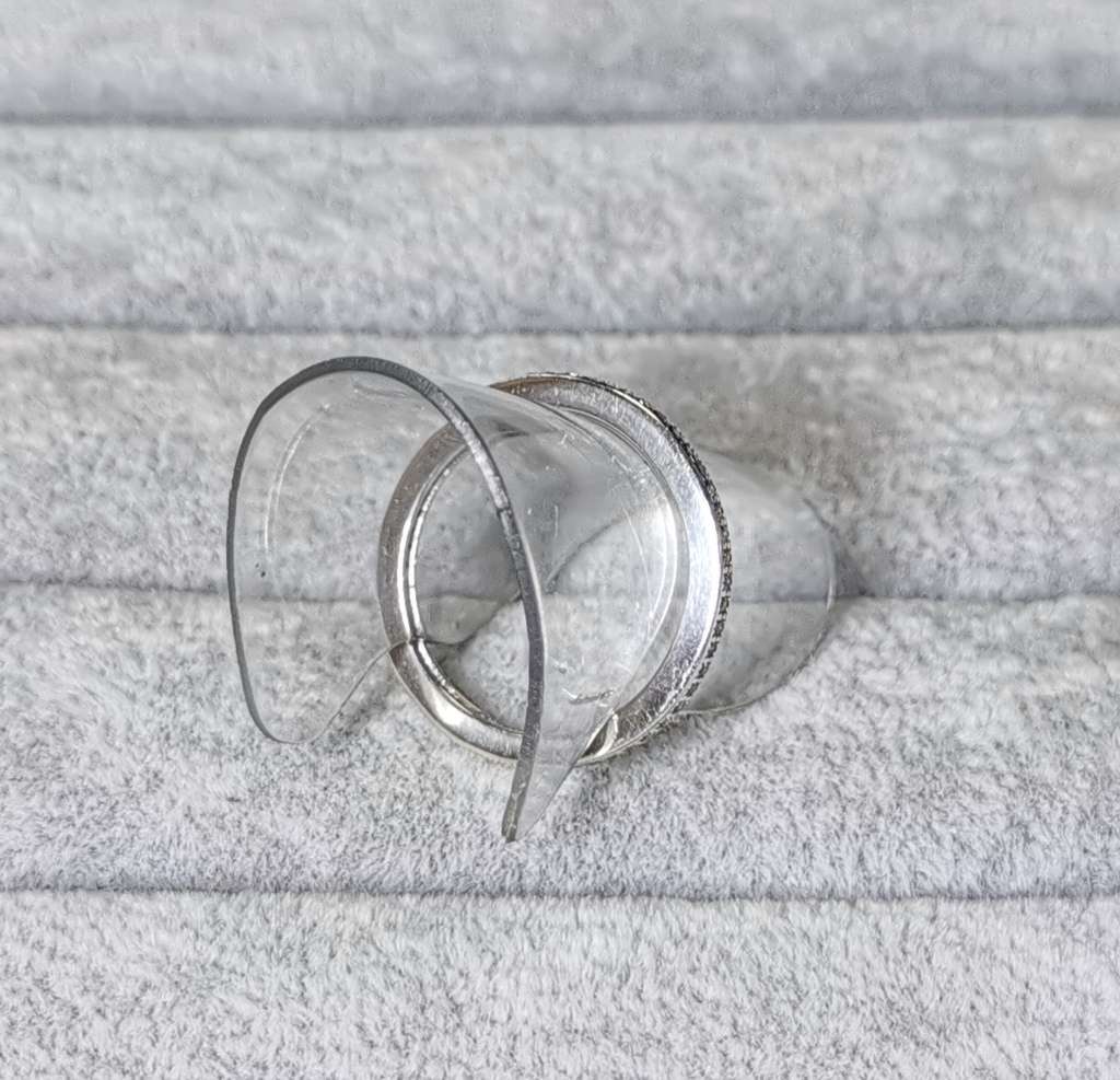 *R1 Auction* Silver Full Eternity