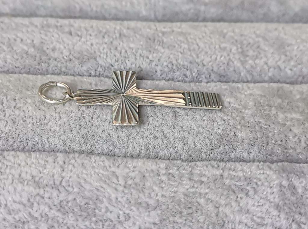 Cute Silver Cross Pendant