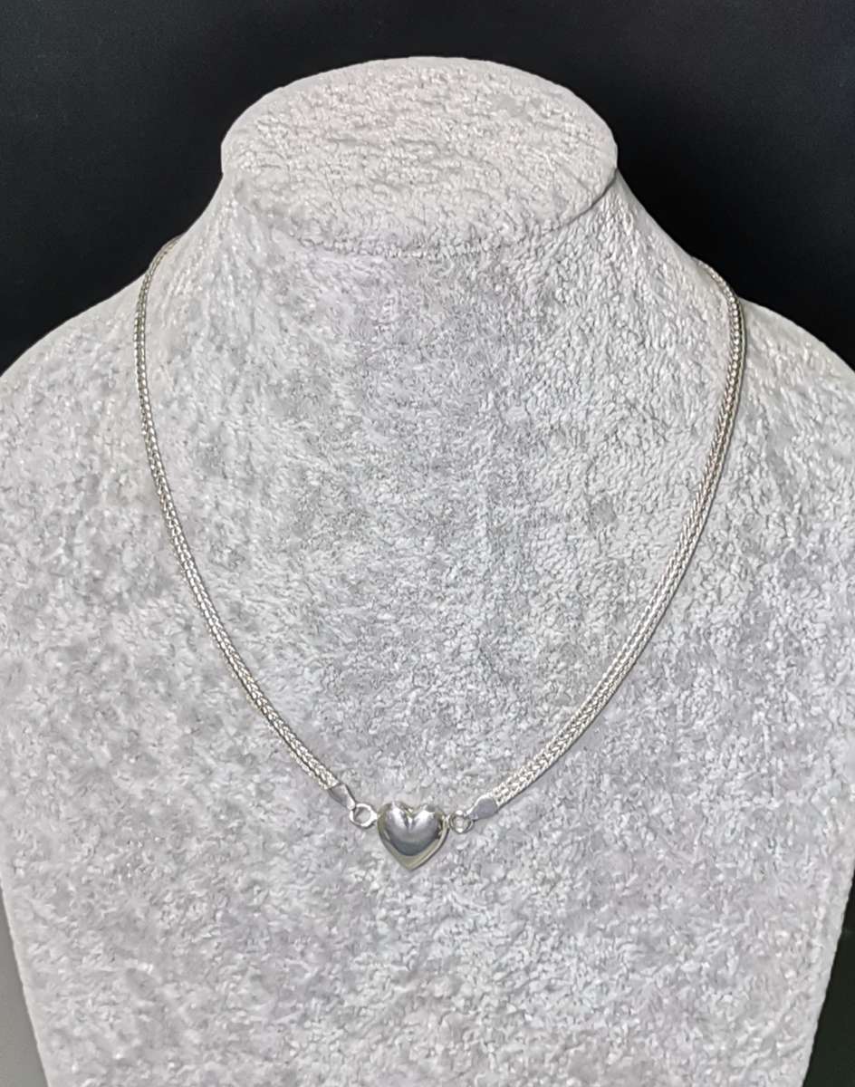 Gorgeous Silver Chain