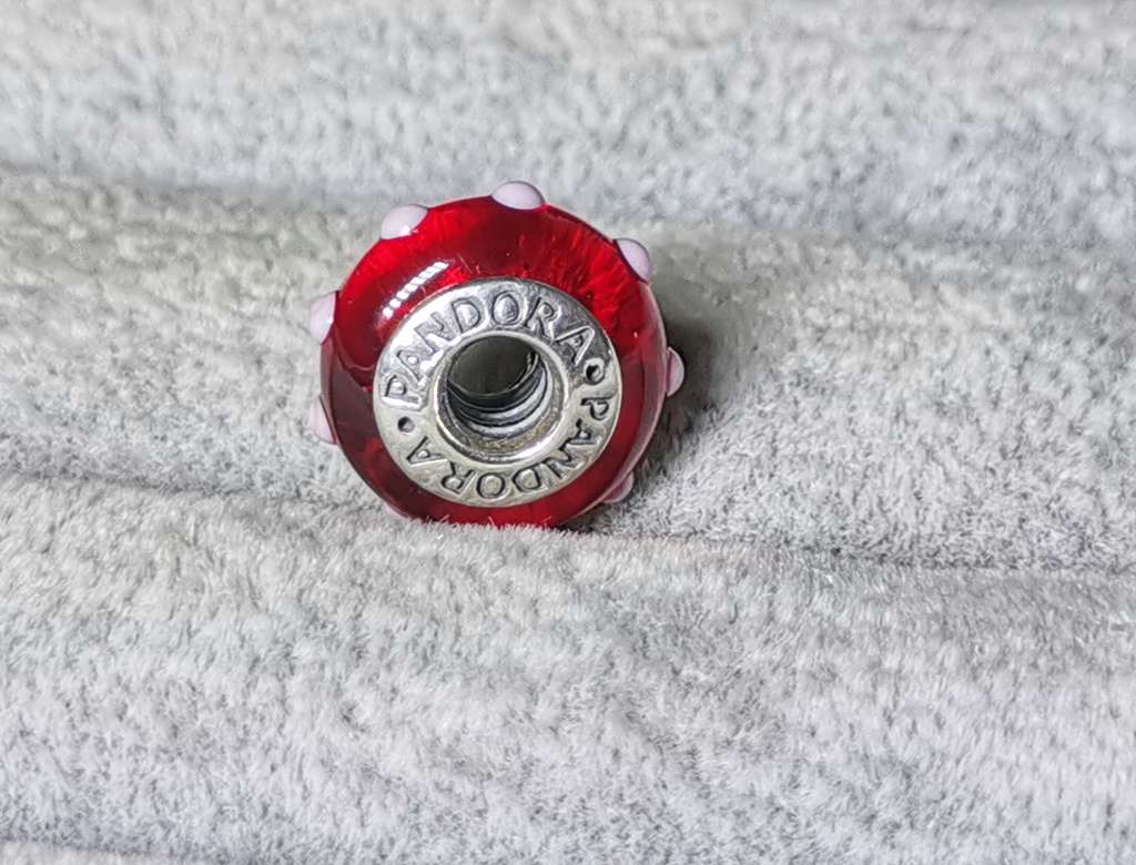 Discount!!! Pandora Red Glass Charm