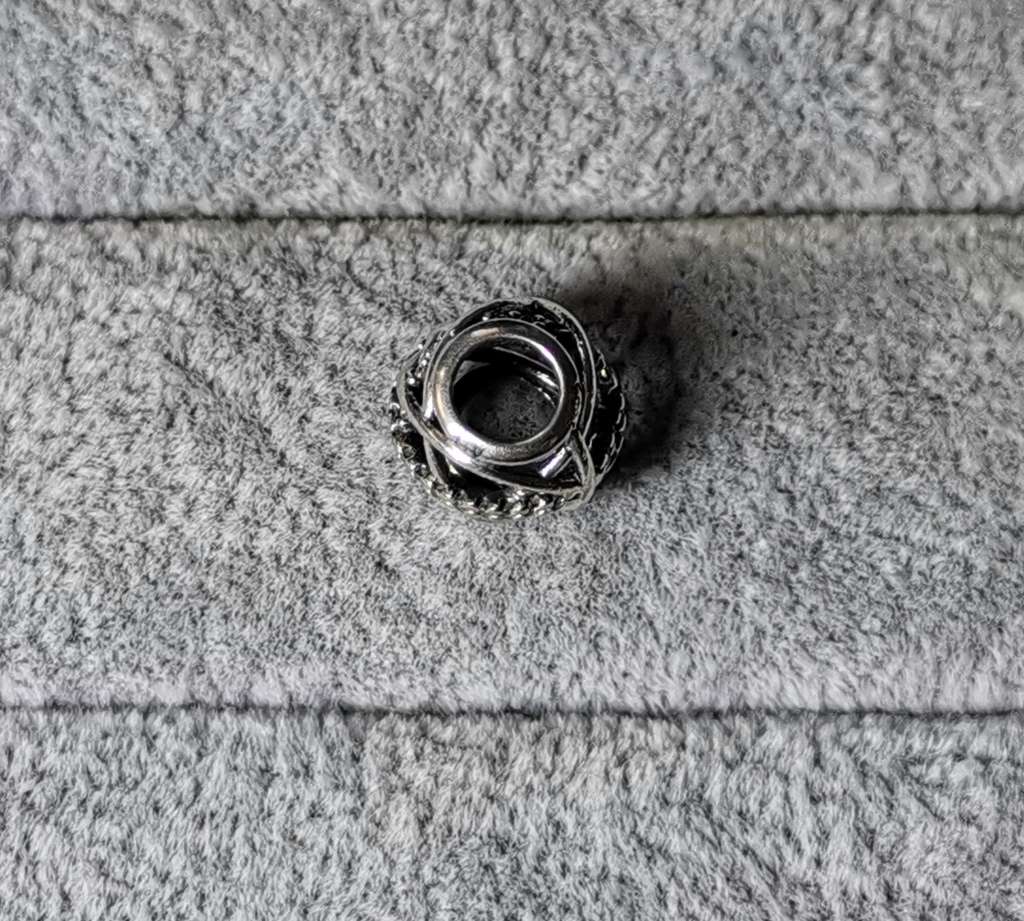 Pandora Sparkling Lines Openwork Charm