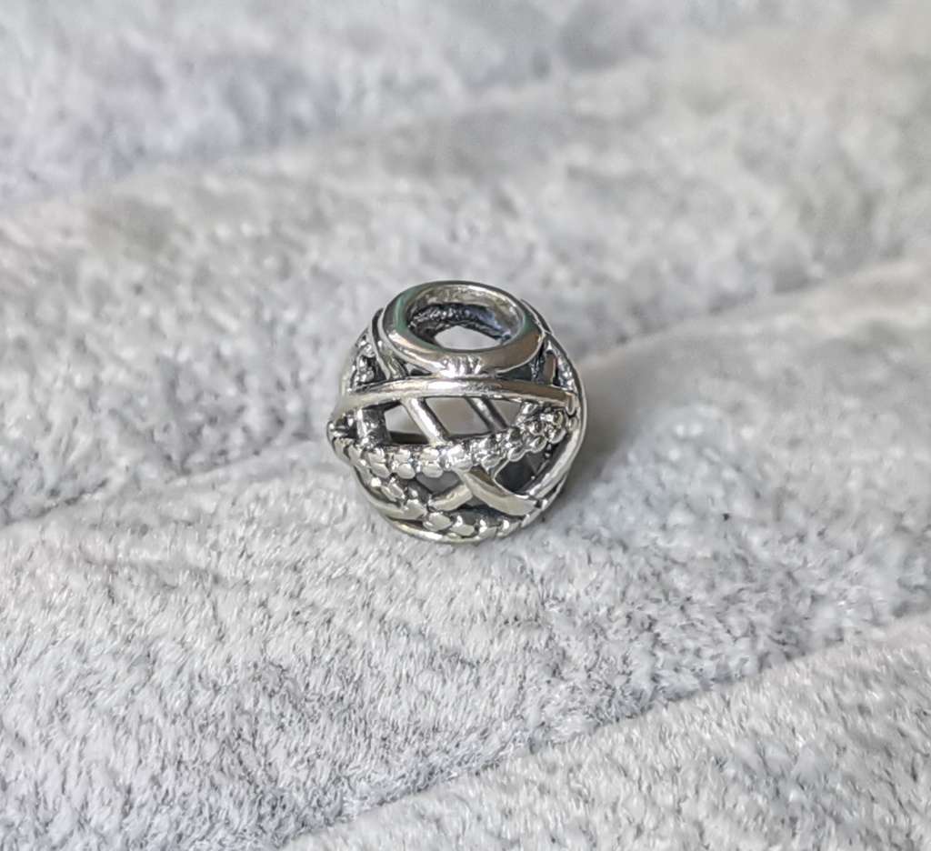 Pandora Sparkling Lines Openwork Charm