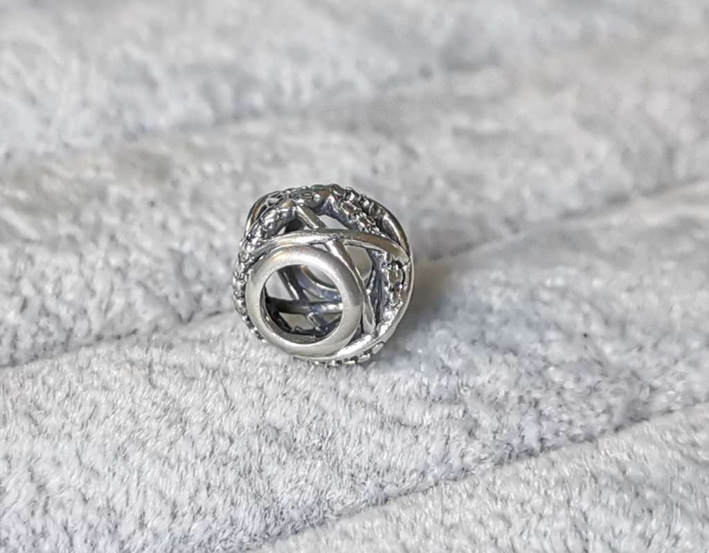 Pandora Sparkling Lines Openwork Charm