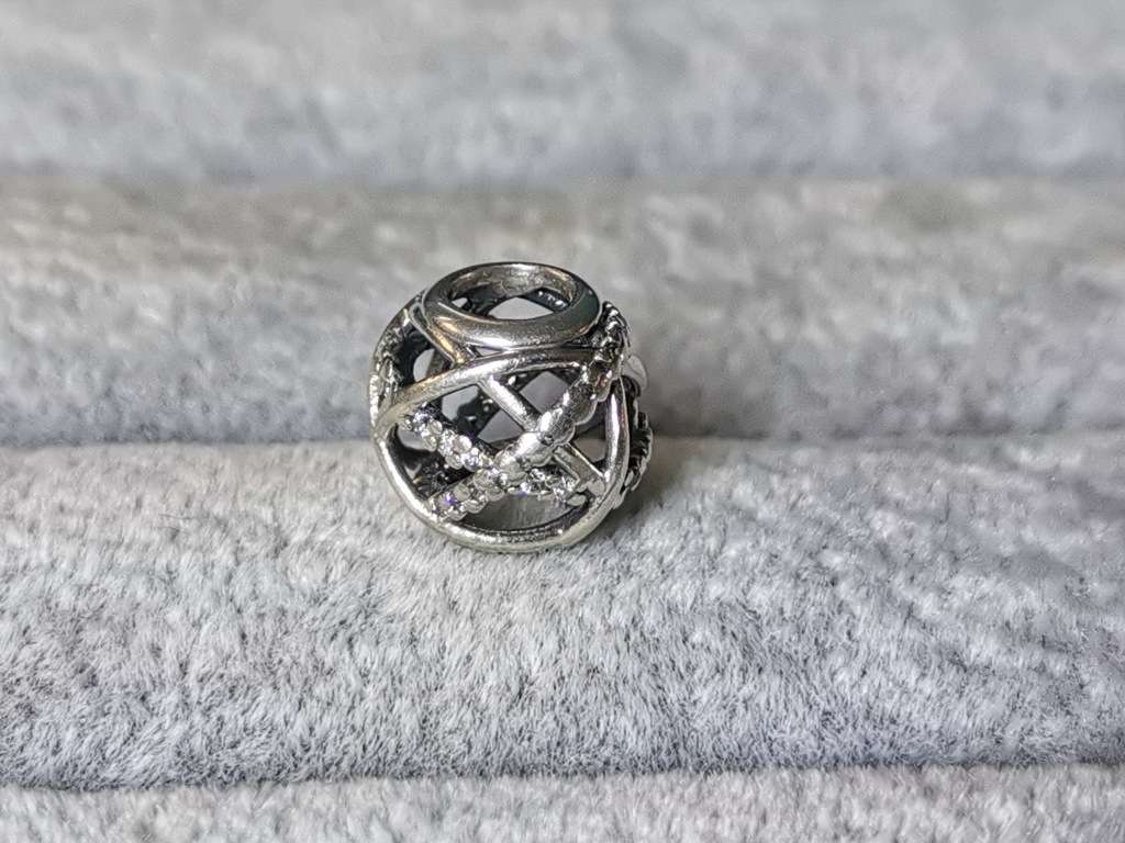 Pandora Sparkling Lines Openwork Charm