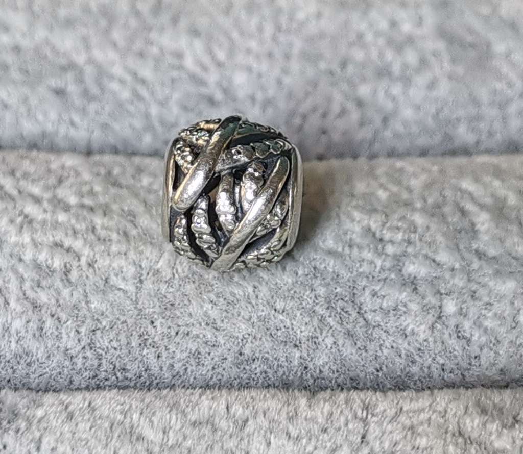 Pandora Light As A Feather Charm