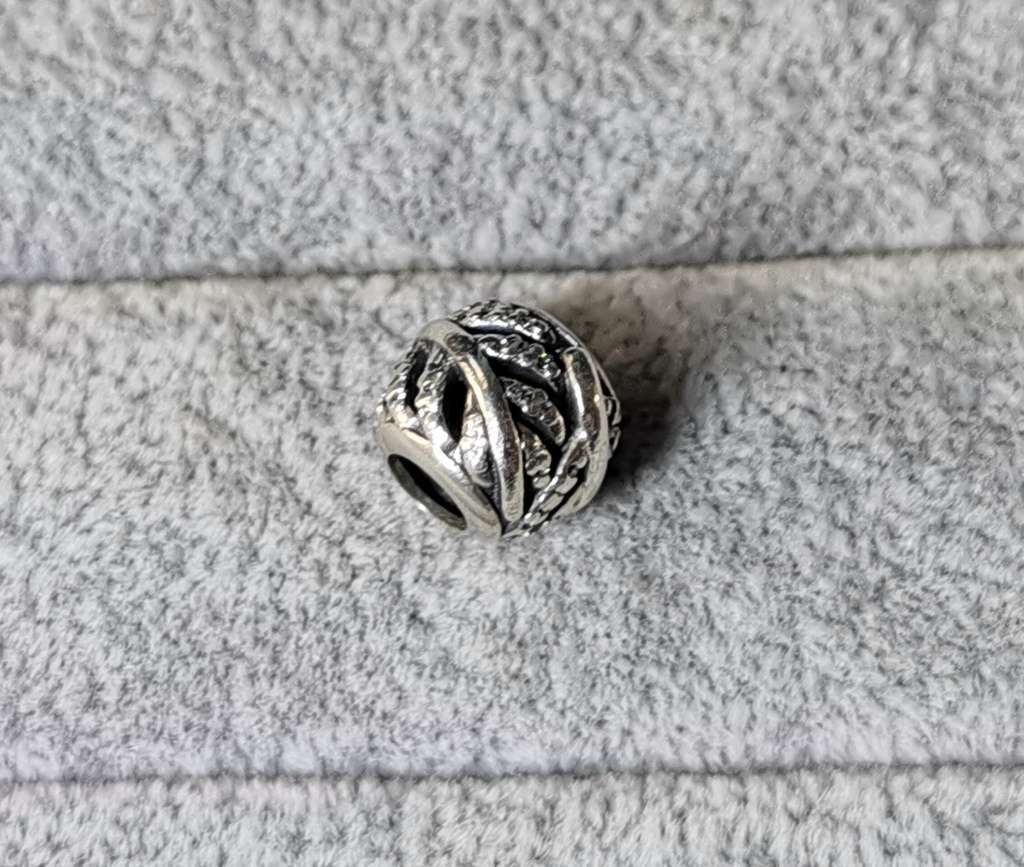 Pandora Light As A Feather Charm