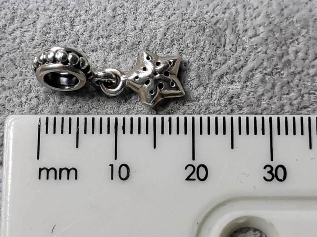 *R1 Auction* Pandora Star Pave Charm