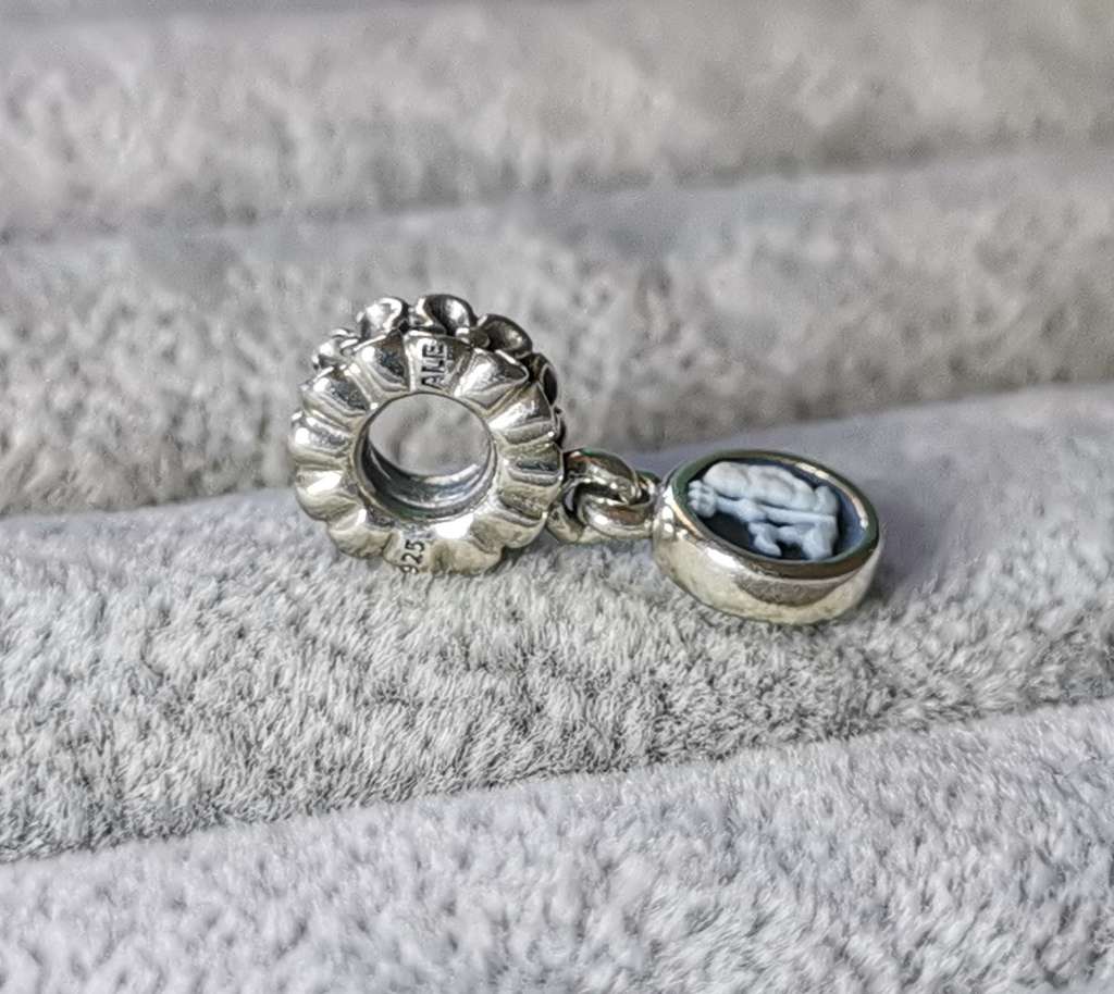 Pandora Aquarius Agate Cameo Charm