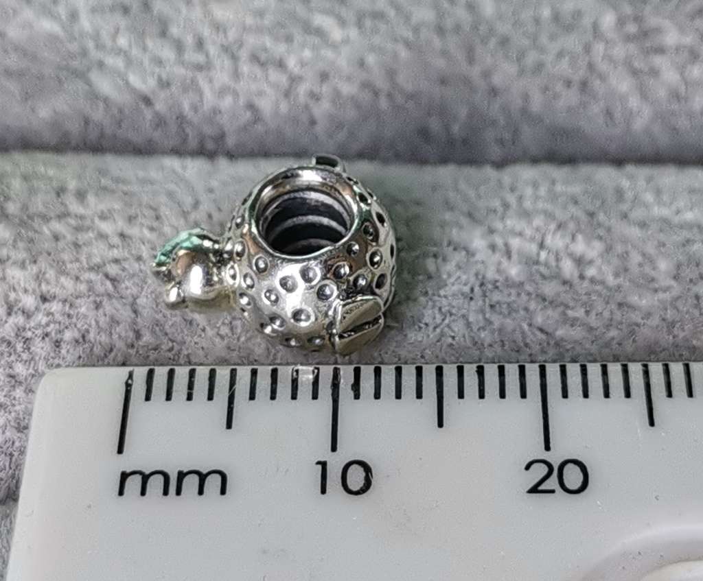 Pandora Chicken Little Charm