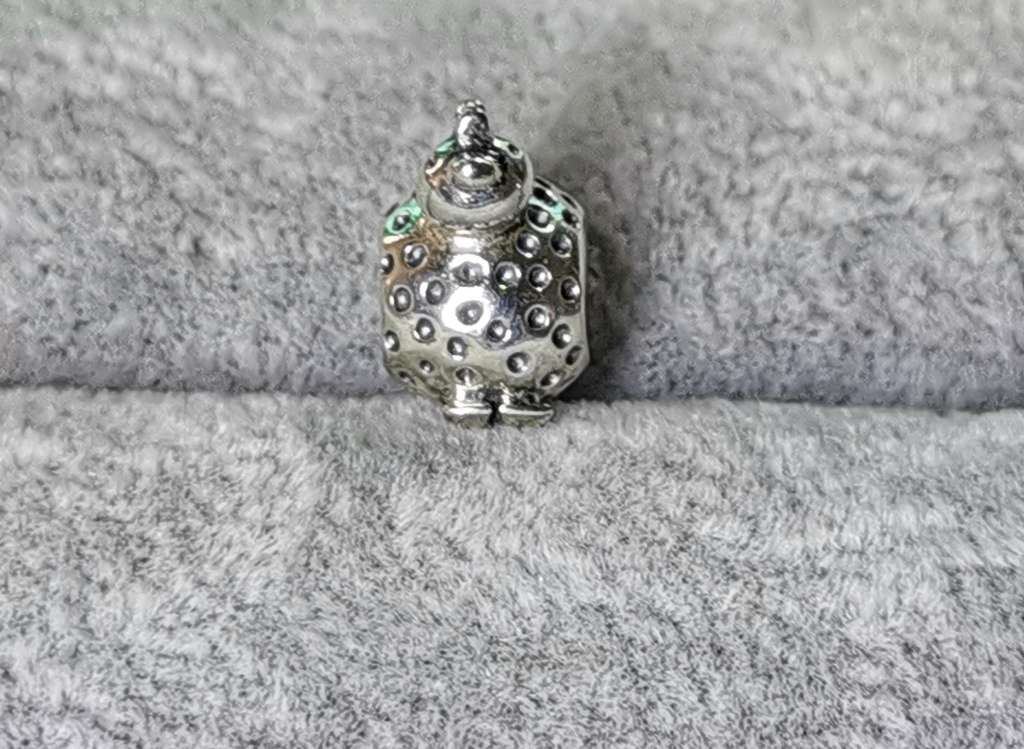Pandora Chicken Little Charm