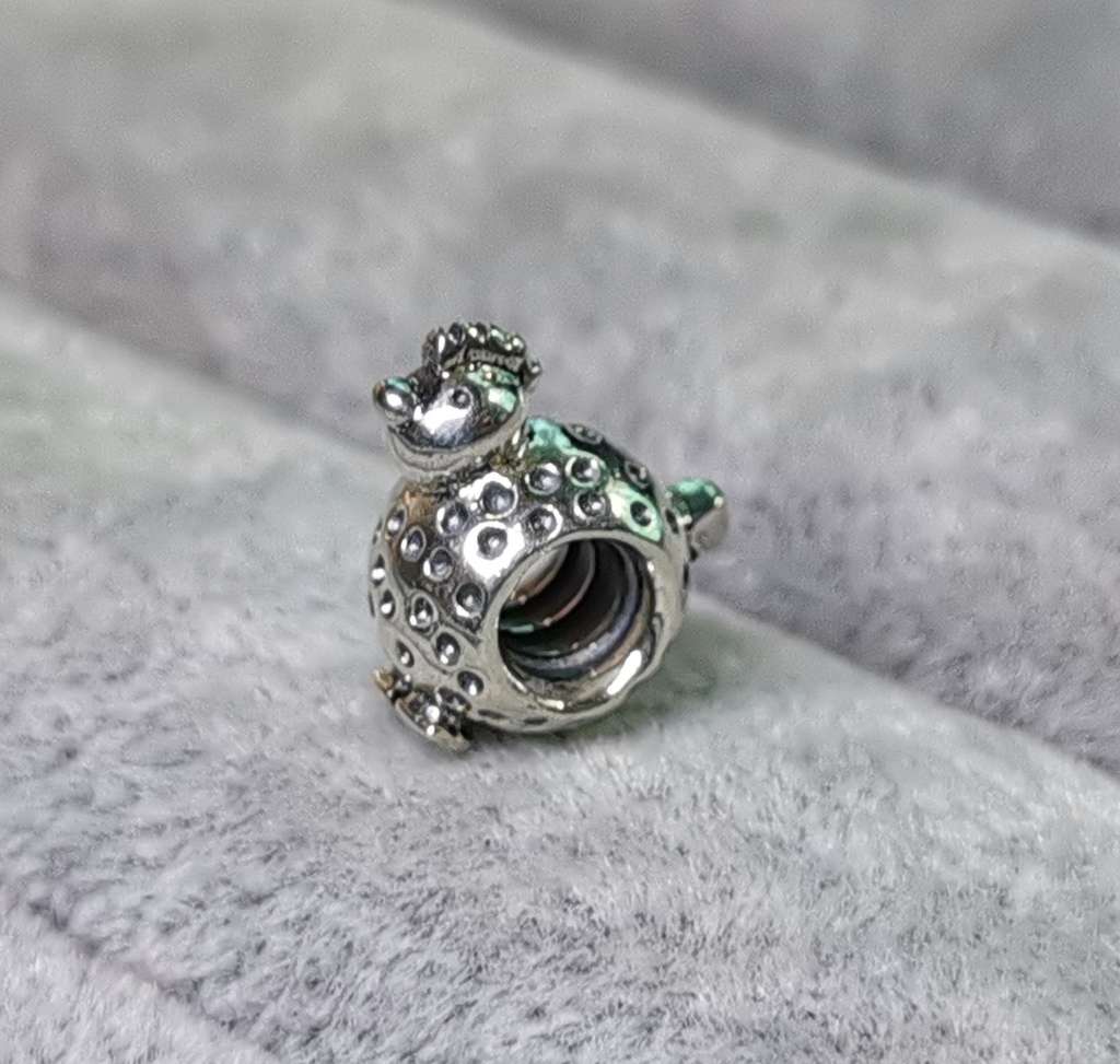 Pandora Chicken Little Charm