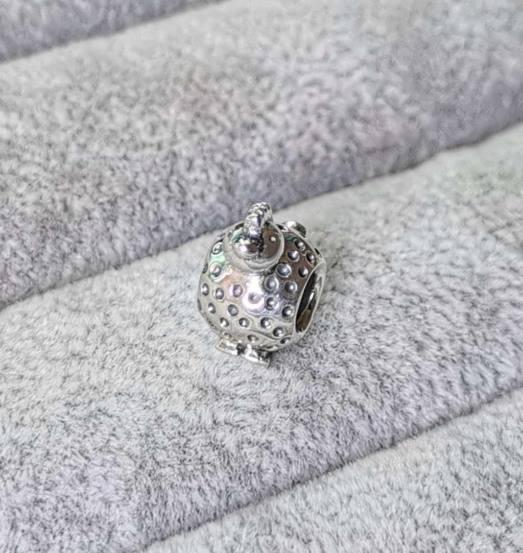 Pandora Chicken Little Charm