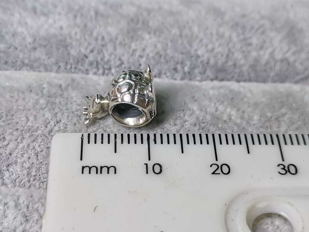 Pandora Giraffe Charm