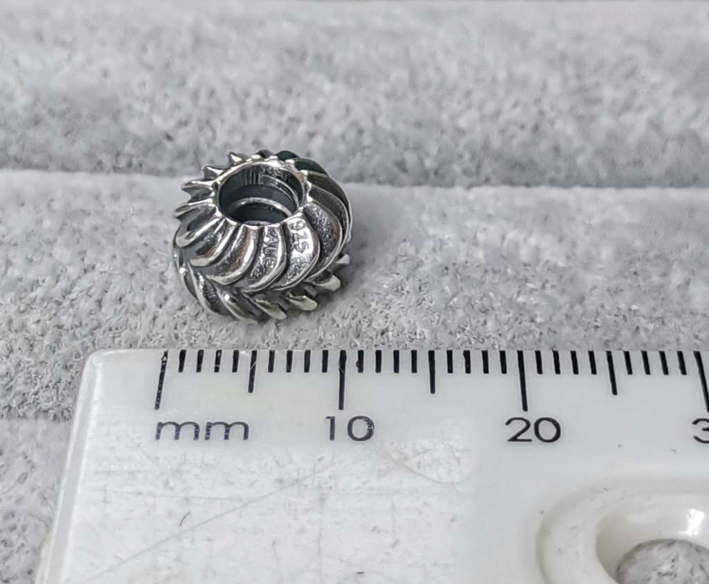 Pandora Making Waves Charm