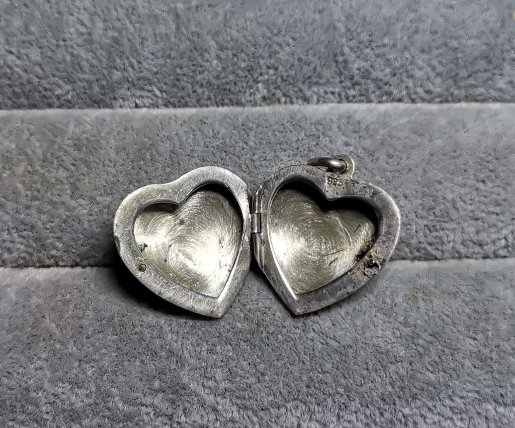 Silver Heart Locket
