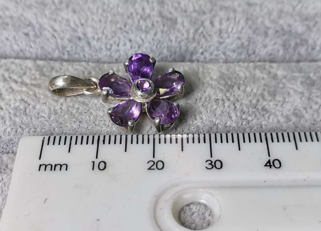 Dazzling Silver Flower Pendant