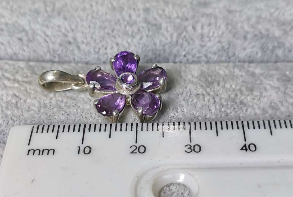 Dazzling Silver Flower Pendant