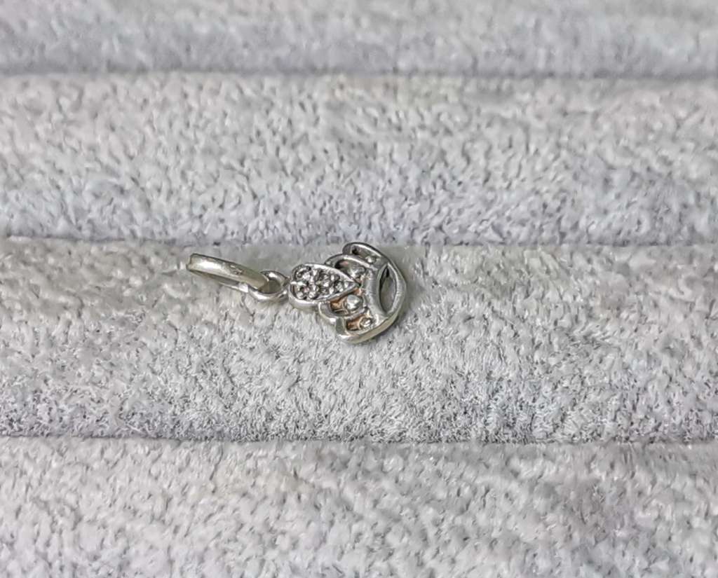 Cute Silver Crwon Pendant