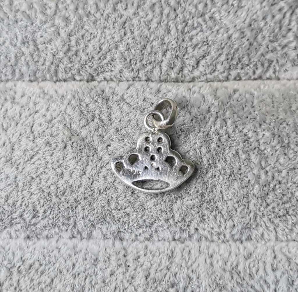 Cute Silver Crwon Pendant