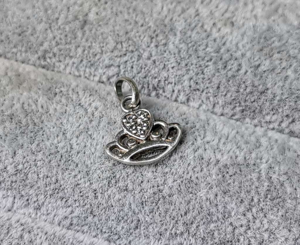 Cute Silver Crwon Pendant