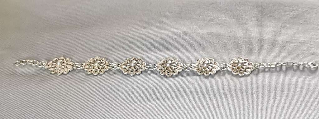 Silver Filigree Flowers Bracelet