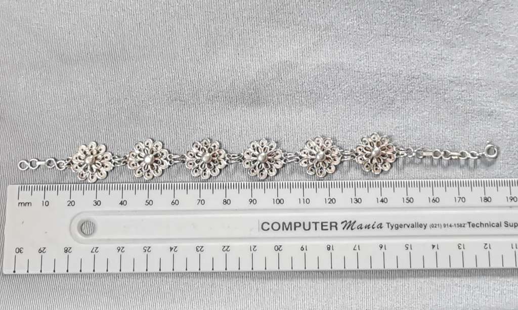 Silver Filigree Flowers Bracelet