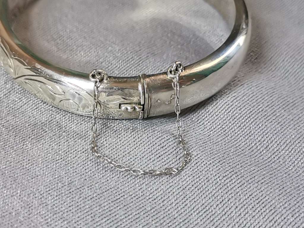 Detailed Silver Bangle