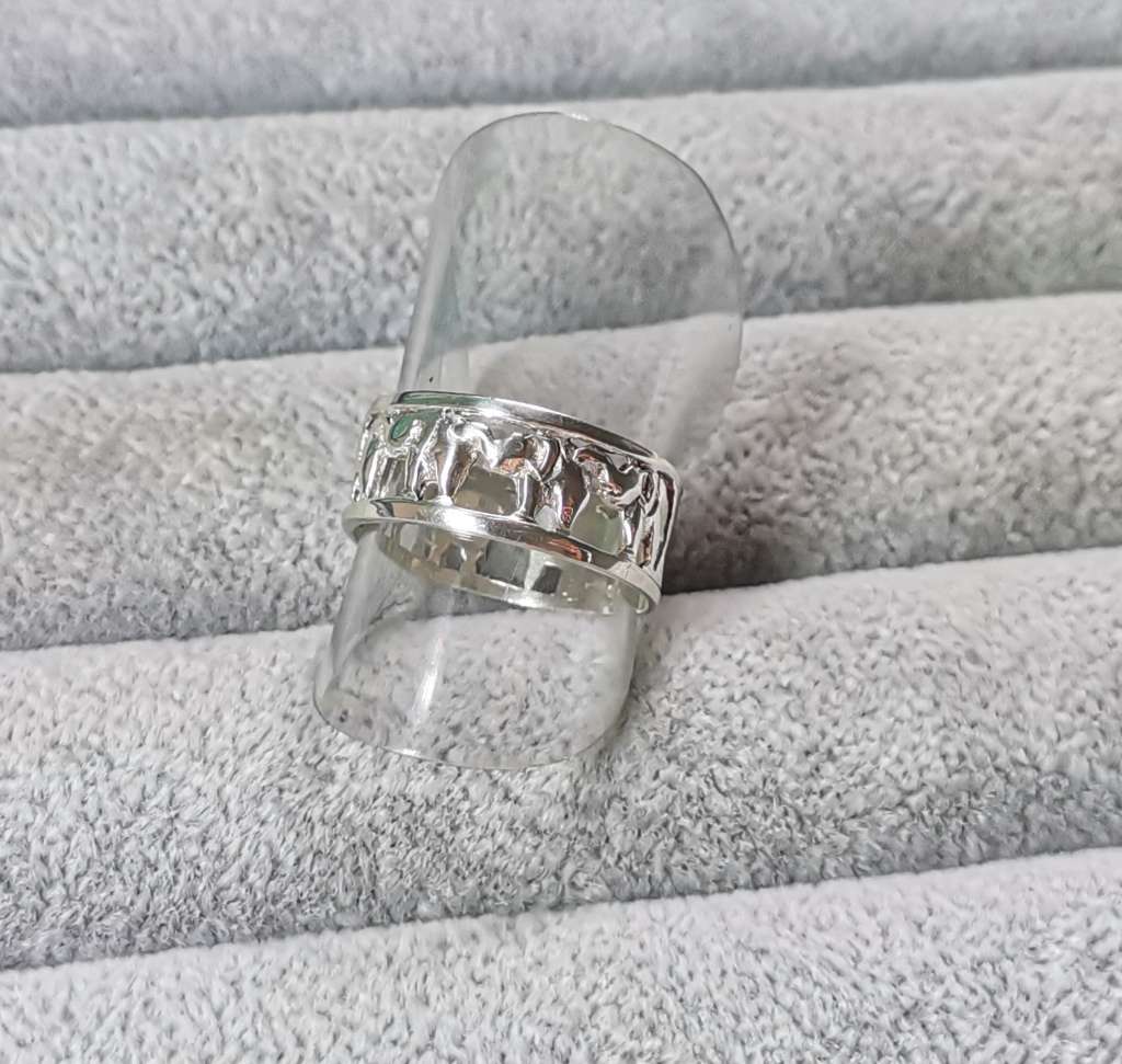 Silver Elephant Ring
