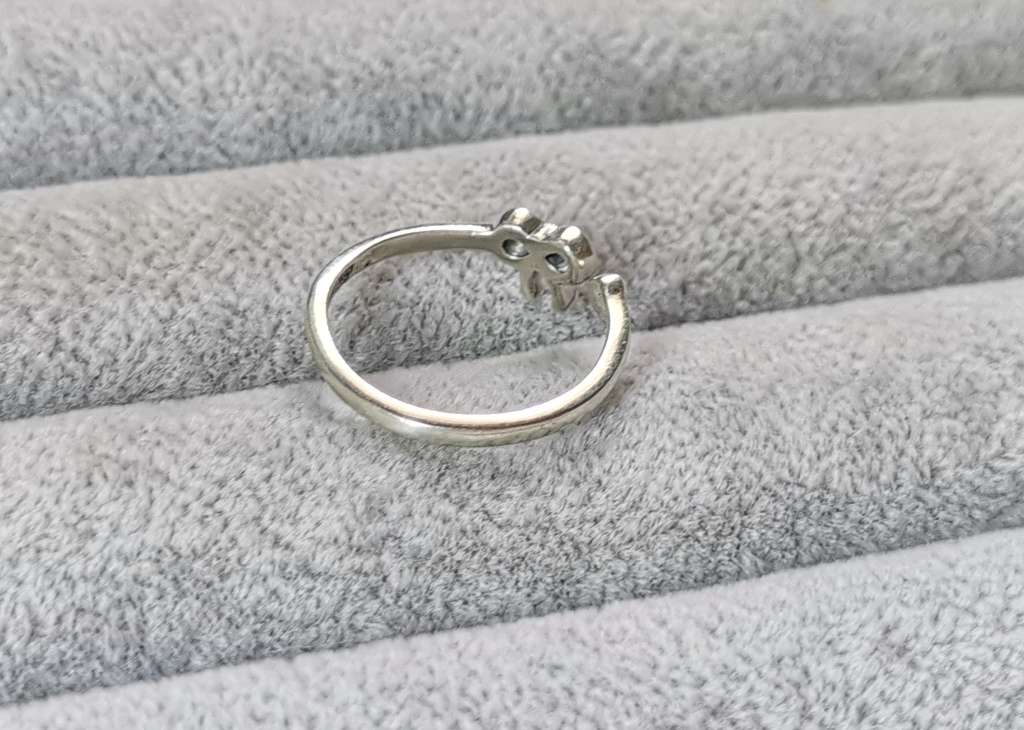 Cute Silver Ring
