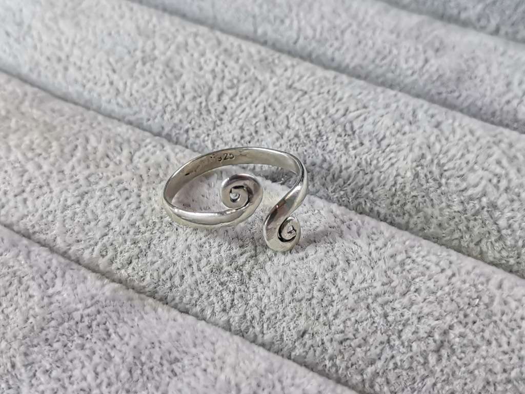 Cute Silver Ring