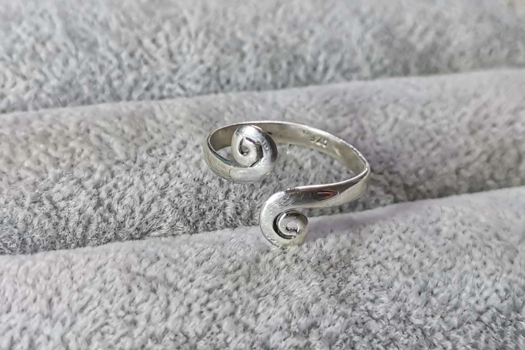 Cute Silver Ring