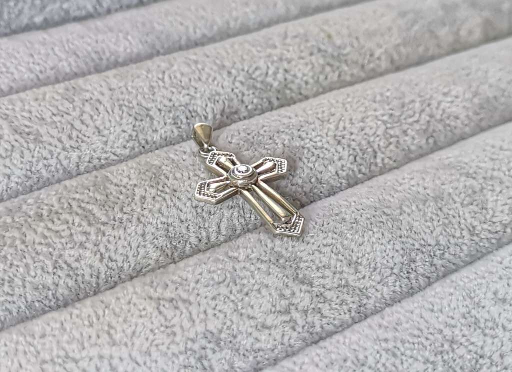 Silver Cross Pendant