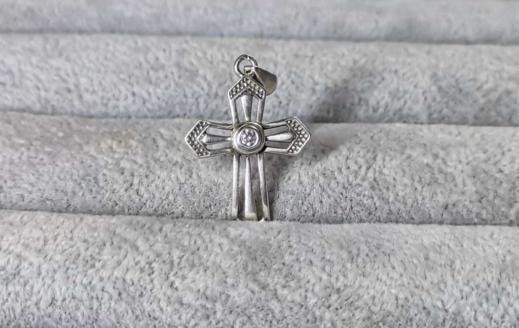 Silver Cross Pendant